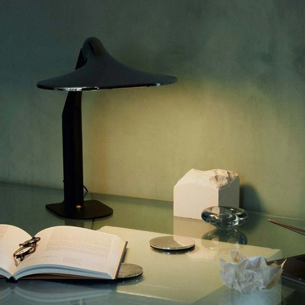 Niwaki Bordslampa, Svart / Krom