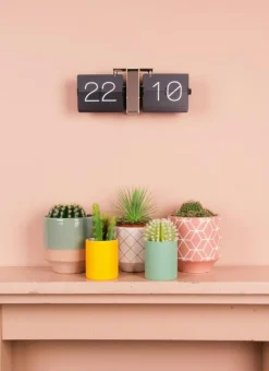 Karlsson Bordsklockor|Väggklockor-No Case Flip Vägg/Bordsklocka, Svart/Krom