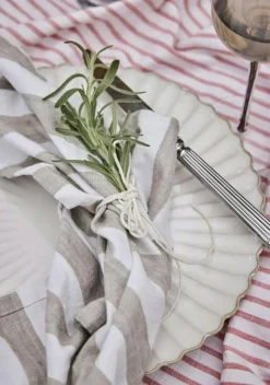 Olivia Kökshandduk 50x70 cm Smala Ränder