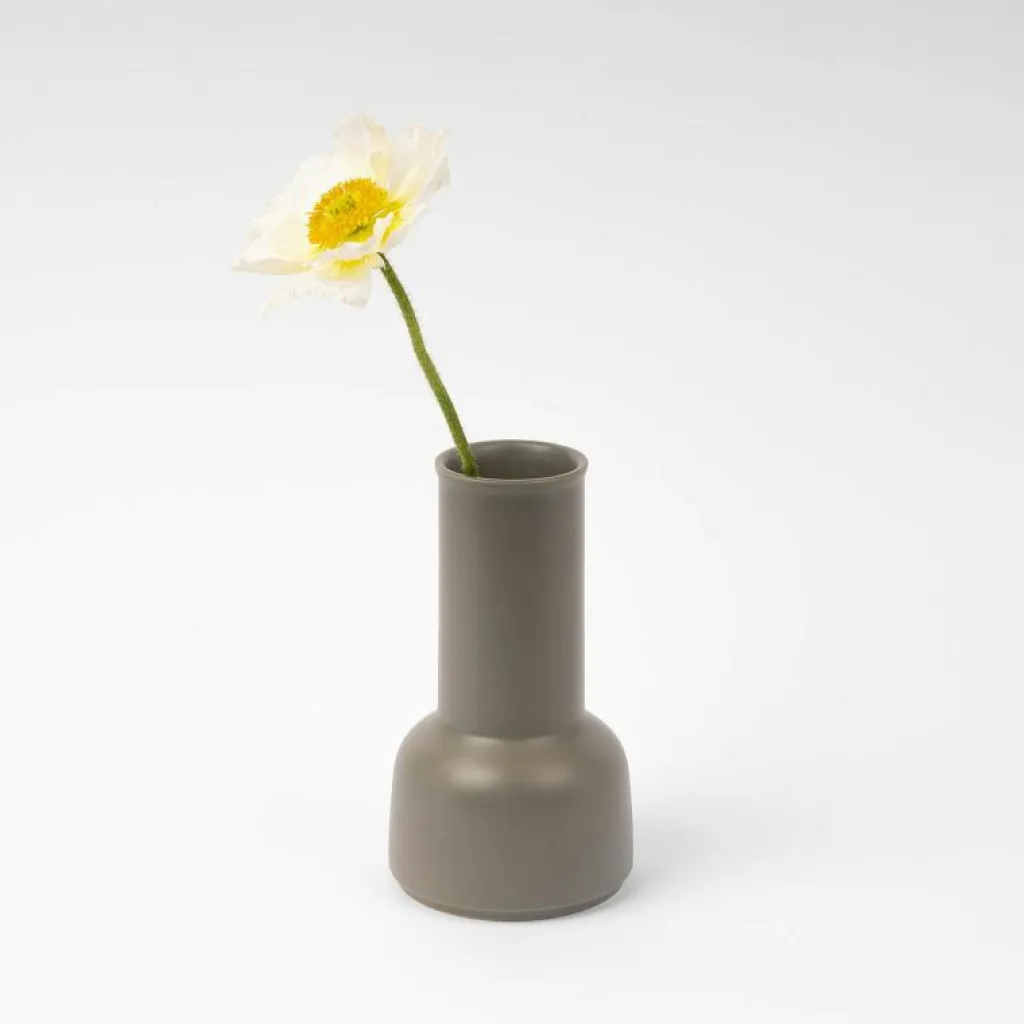 Raawii Vattenkaraffer & Vattenkannor-Omar Karaff 22.5 cm, Electric Blue