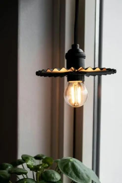 Globen Lighting Fönsterlampor|Pendellampor-Omega Pendel, Guld