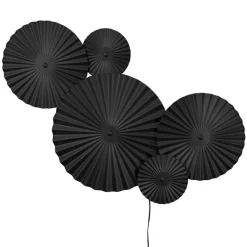 Omega Vägglampa, Mud