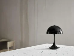 Louis Poulsen Portabla Lampor|Portabla Lampor-Panthella 160 Bordslampa Portabel, Svart