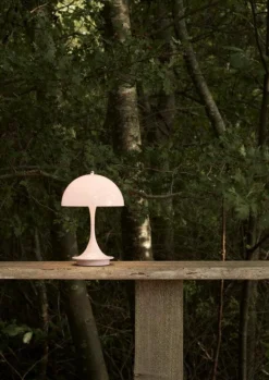 Louis Poulsen Portabla Lampor|Portabla Lampor-Panthella 160 Bordslampa Portabel, Svart