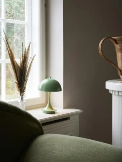 Louis Poulsen Portabla Lampor|Portabla Lampor-Panthella 160 Bordslampa Portabel V3, Opalvit