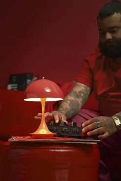 Louis Poulsen Portabla Lampor|Portabla Lampor-Panthella 160 Bordslampa Portabel V3, Opalvit