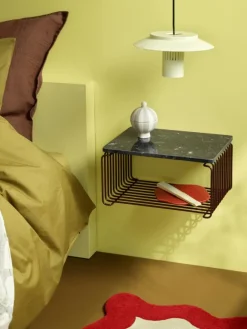 Montana Vägghyllor|Modulära Hyllsystem-Panton Wire top panel 07-Black Red