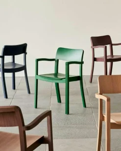 HAY Stolar-Pastis Karmstol, Valnöt