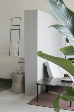 Pawn Sidobord Stoneware, Svart