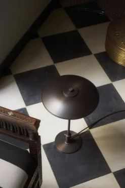 PH 3/2 Bordslampa, Aged Brass / Opalglas