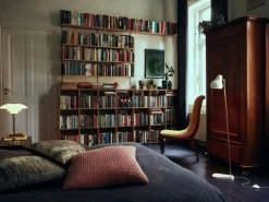 Louis Poulsen Bordslampor-PH 3½-2½ Bordslampa, Förkromad/Vitt Opalglas