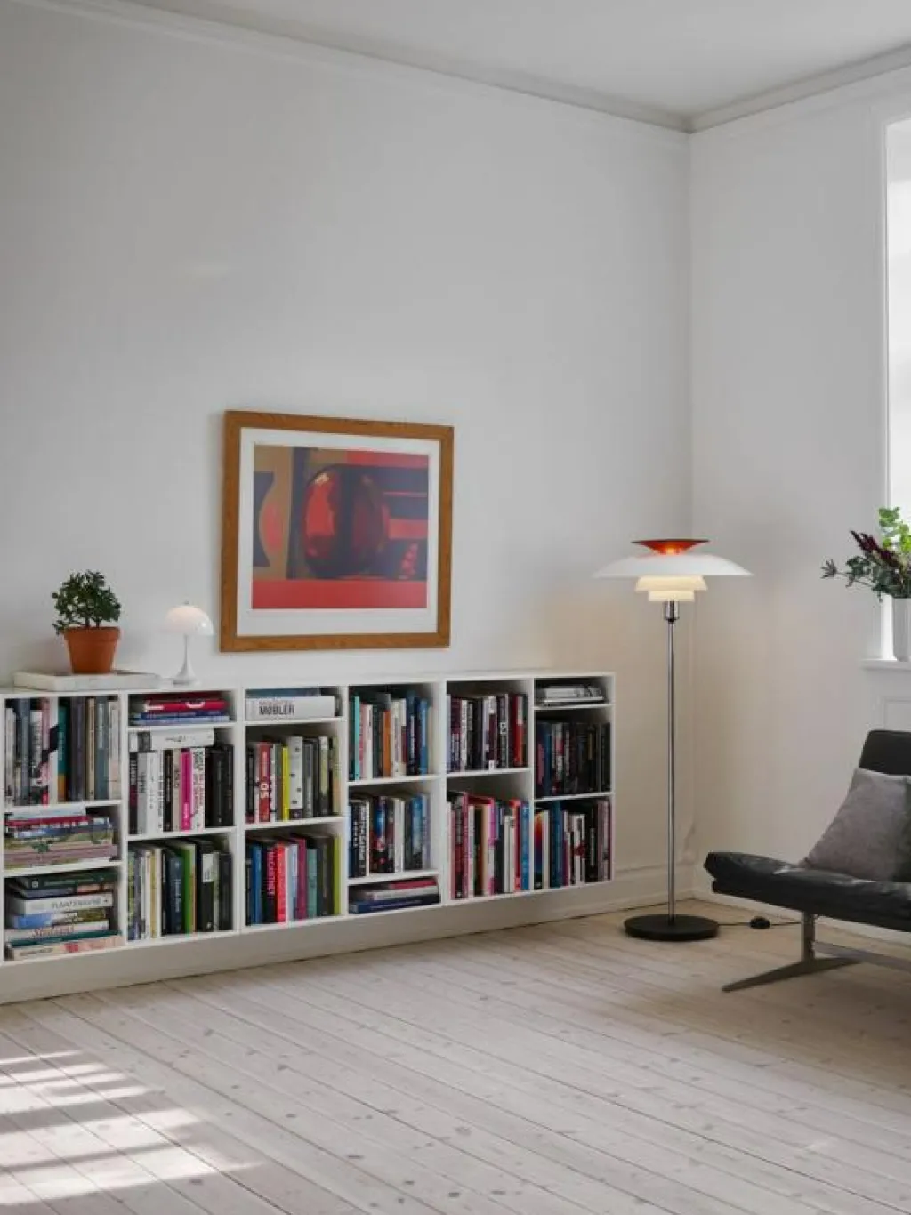 Louis Poulsen Golvlampor-PH 80 Golvlampa Med Dimmer, Vit Opal Akryl / Svart