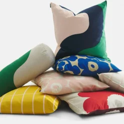 Marimekko Prydnadskuddar & Fodral-Pieni Unikko Kuddfodral 50x50 cm, Cream / Caramel