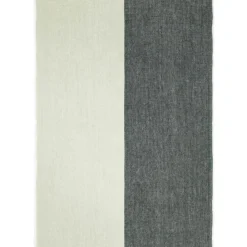 Ferm Living Plädar & Filtar-Pila Pläd 120x170 cm, Svart / Elm Green