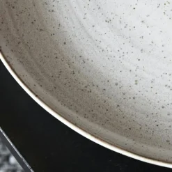 House Doctor Mattallrikar-Pion Middagstallrik 28,5 cm, Svart / Brun