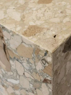 Plinth Grand Soffbord 76x137 cm, Kunis Breccia