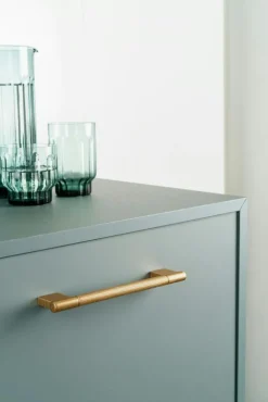 Beslag Design Knoppar & Dörrhandtag-Point Handtag CC 192 mm,