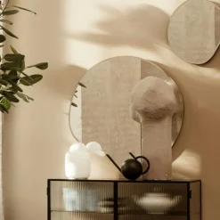 Pond Väggspegel 87x94 cm, Mässing