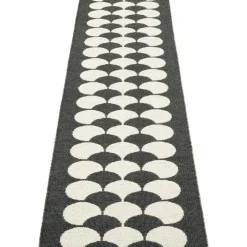 Pappelina Plastmattor-Poppy Matta /Vanilla, 70x250 cm