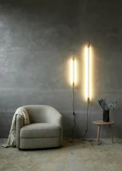 NUAD Vägglampor-Radent Vägglampa 1350 mm, Mässing