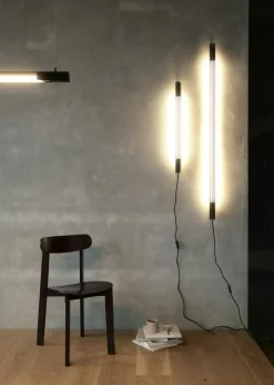 NUAD Vägglampor-Radent Vägglampa 1350 mm, Mässing