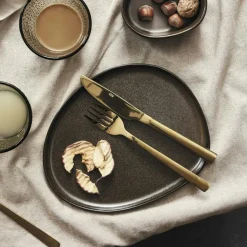 Aida Mattallrikar-Raw Organic Tallrik 25x29 cm, Metallic Brown