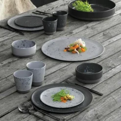 Raw Tallrik 23 cm, Midnight Blue