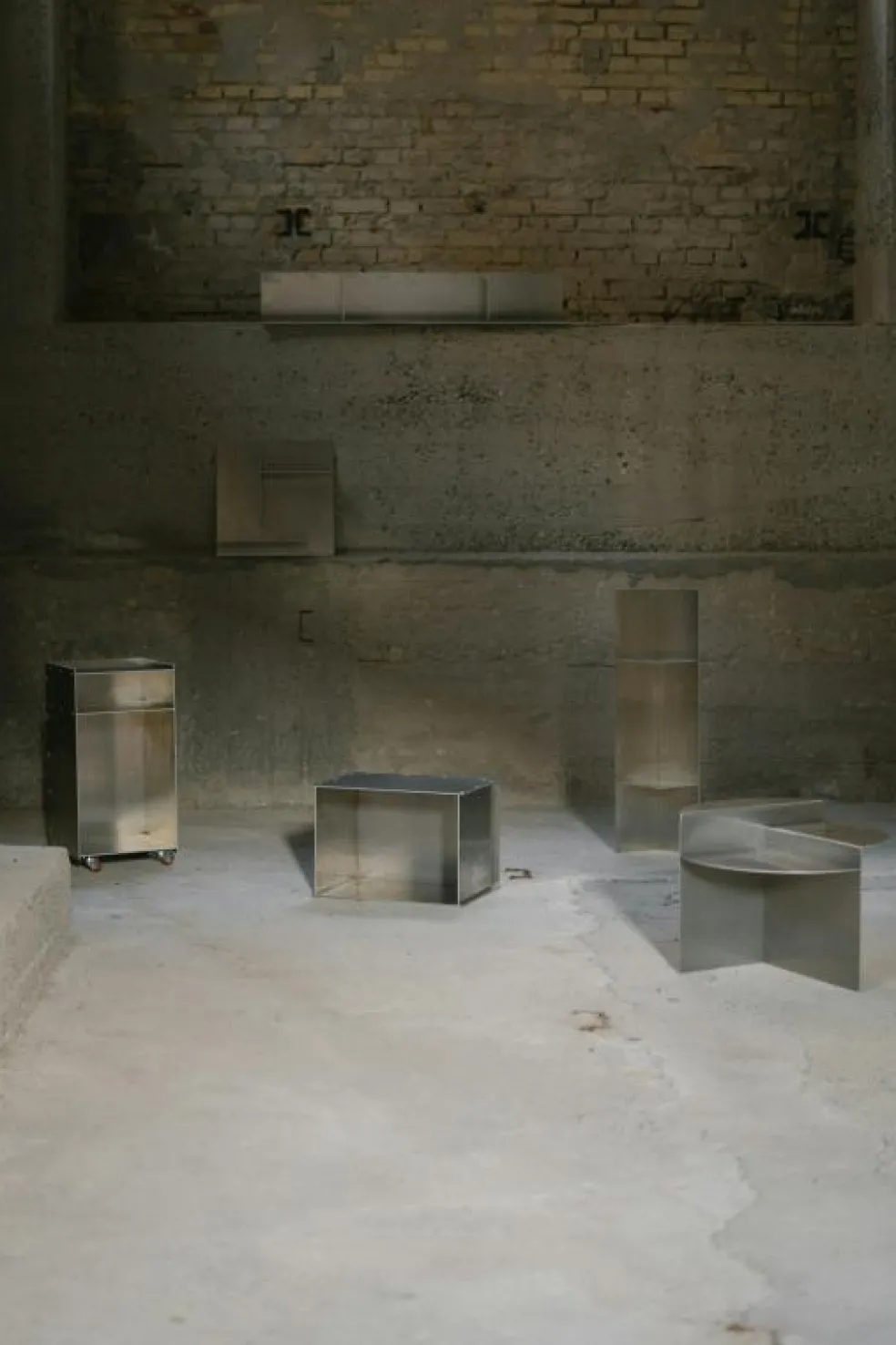 Rivet Hylla Aluminium, Small