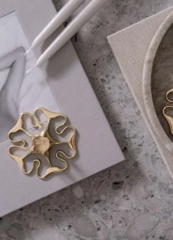 Skultuna Ljuslyktor-Rosen Ljusstake, Silverpläterad Mässing