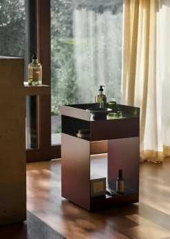 &Tradition Rullvagnar Och Serveringsvagnar-Rotate SC73 Serveringsvagn, Merlot