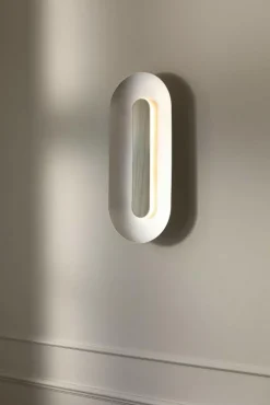 Nuura Vägglampor-Sasi Vägglampa 65 cm, Silver