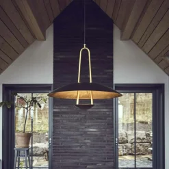 Konsthantverk Pendellampor-Satellit Pendel Rå Mässing / Svart, 55 cm