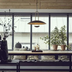 Konsthantverk Pendellampor-Satellit Pendel Rå Mässing / Svart, 55 cm