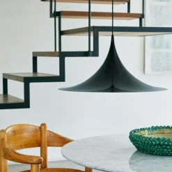 GUBI Pendellampor-Semi Pendel Ø 47 cm, Mässing