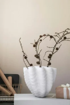 Shell Vas Off-white, 30 cm