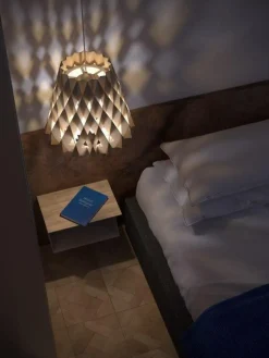 Signature P36 Pendel, Brun