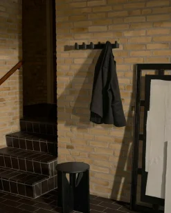 Kristina Dam Studio Pallar-Simple Pall, Lackerad Ek