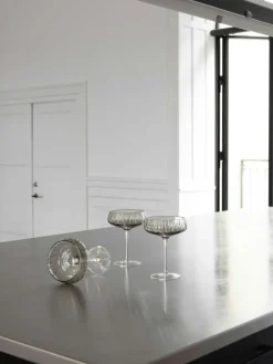 Single Cut Champagnekupa, Rök