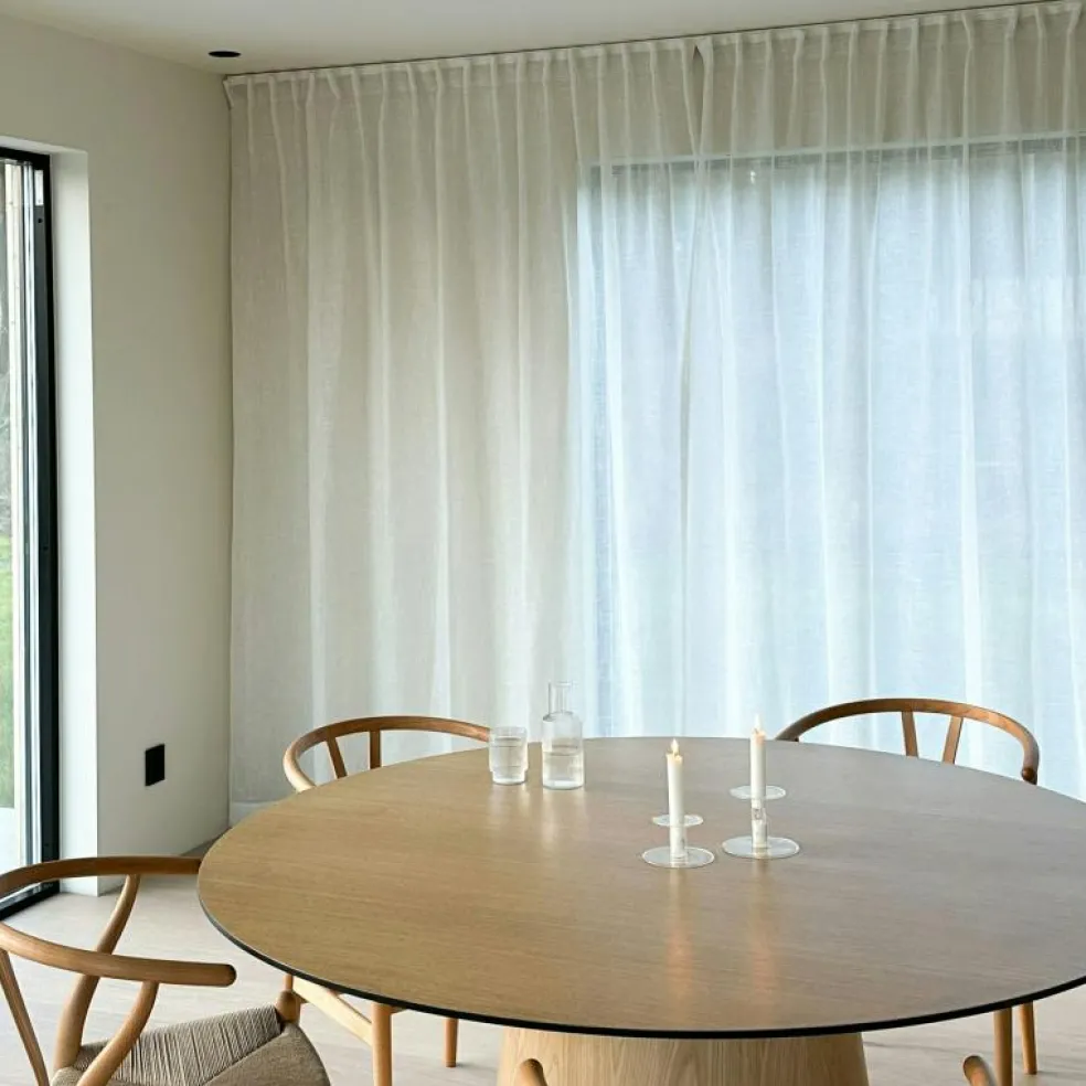 Social Matbord Naturlig Ek, 130 cm