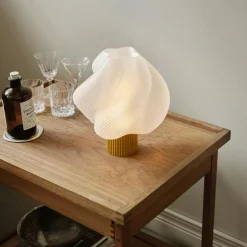 Soft Serve Bordslampa Regular, Wild Strawberry