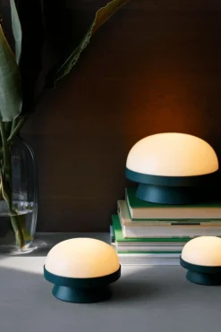 Soft Spot Solar Dots Bordslampa Solcell Skogsgrön, 14,5 cm