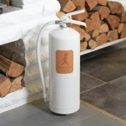 Solstickan Vedförvaring & Brandsäkerhet-Brandsläckare 6 kg, Vit