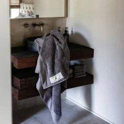 Spirit Handduk 70x140 cm, Misty Grey