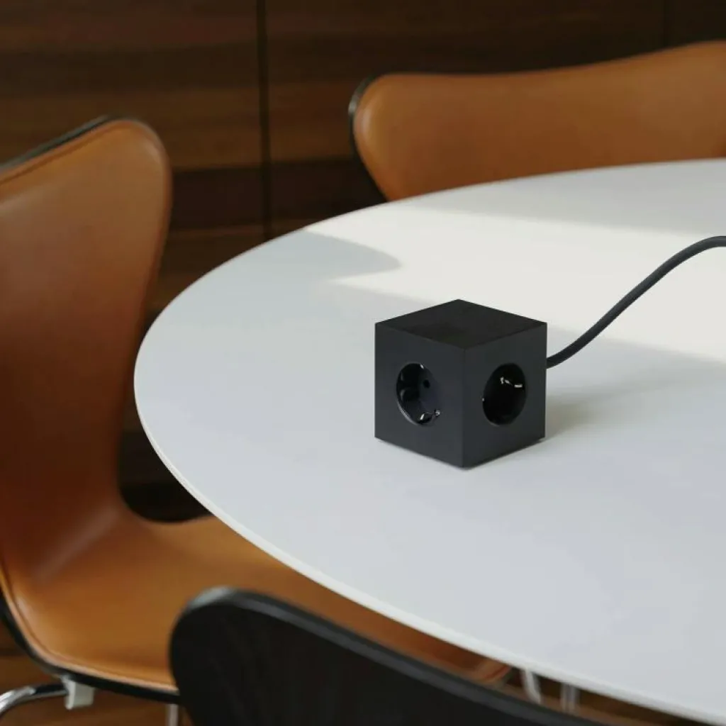Avolt Lampsladdar & Lampupphängning-Square 1 Grenuttag Med USB-C / Magnet 3 m, Gotland Grey