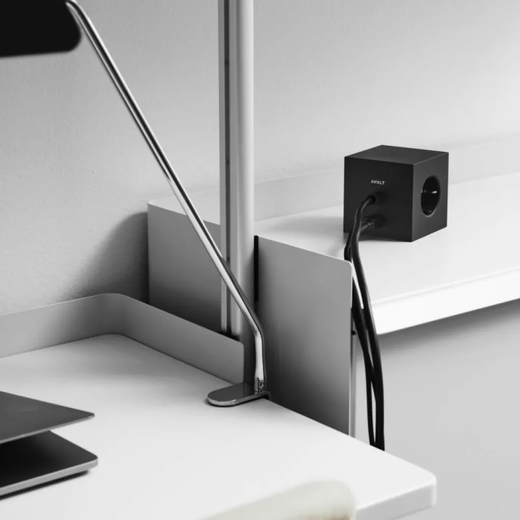 Avolt Lampsladdar & Lampupphängning-Square 1 Grenuttag Med USB-C / Magnet 3 m, Gotland Grey
