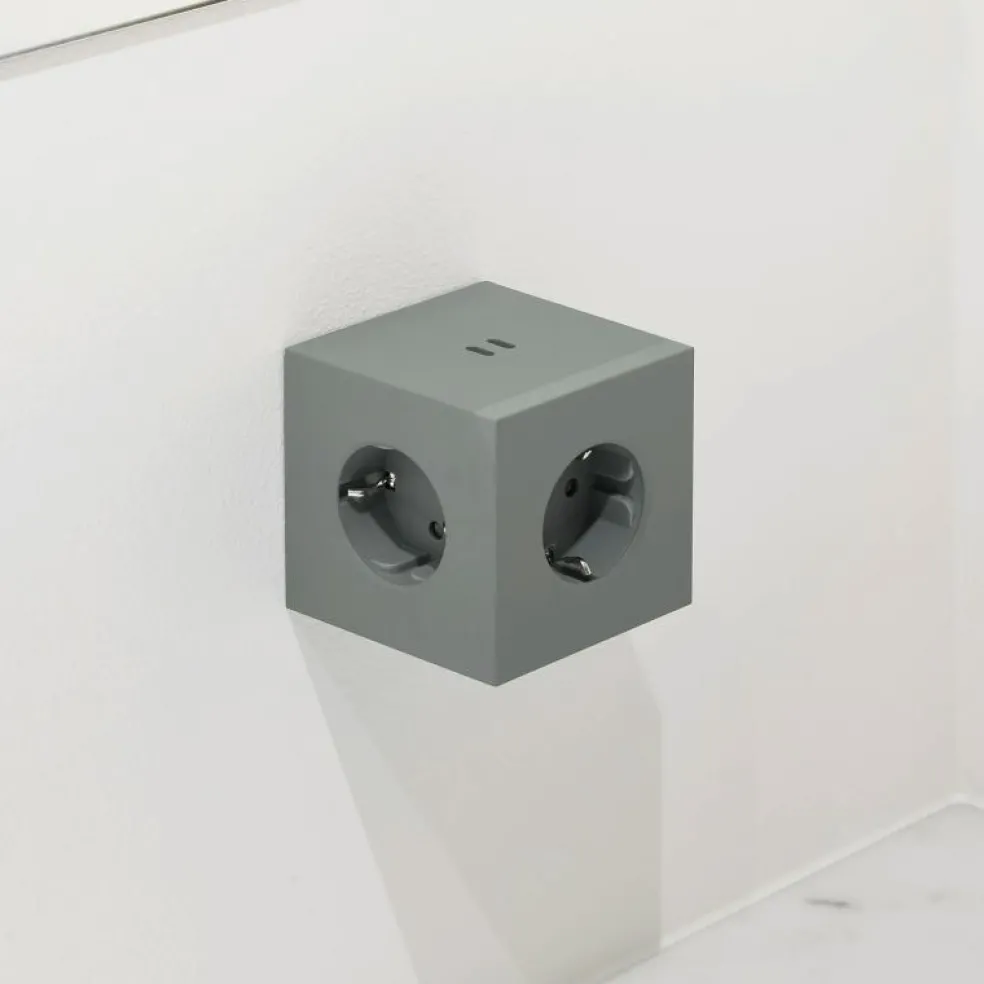 Square 2 Uttagsförlängare Med USB-C / Magnet, Beige