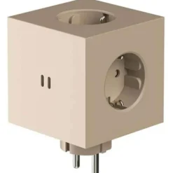 Square 2 Uttagsförlängare Med USB-C / Magnet, Beige