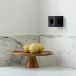 Square 2 Uttagsförlängare Med USB-C / Magnet, Beige