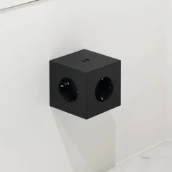 Square 2 Uttagsförlängare Med USB-C / Magnet, Beige