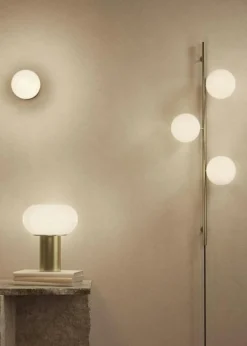 Stringball 3 Vägglampa, Mässing